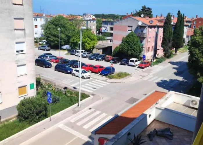 Lejlighed One Bedroom With Balcony Pula